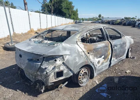 2019 Hyundai Elantra Sel z USA, uszkodzony, nr VIN 5NPD84LF7KH450364